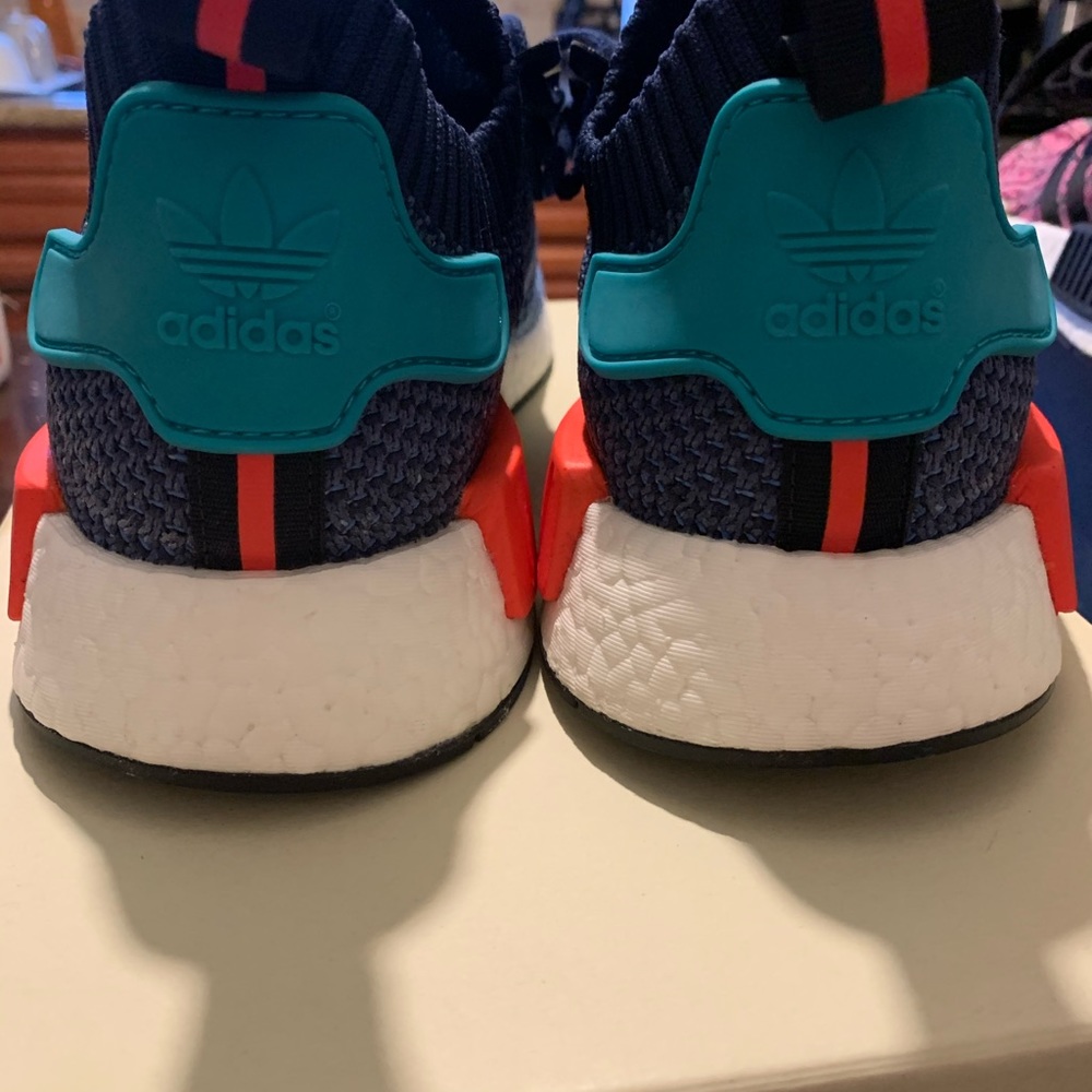 NMD_R1 PK Packers - Picture 3 of 3